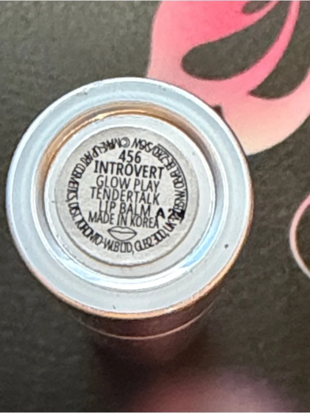 MAC Cosmetics Creamy Lipstick in Introvert